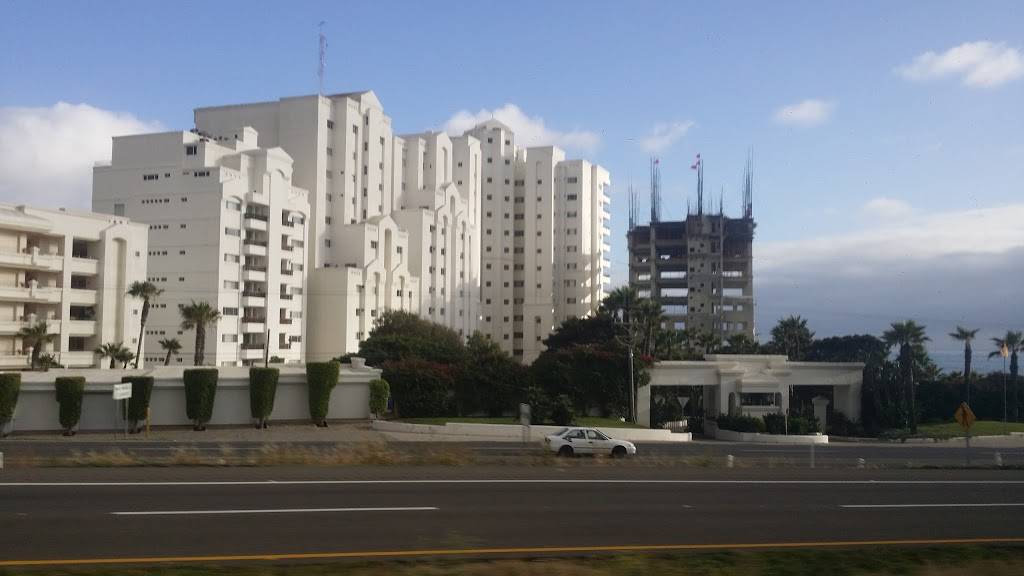 Ollies Brick Oven Pizza | restaurant | Carretera Libre Rosarito Ensenada Km 40.5, 22740 Playas de Rosarito, B.C., Mexico | 016642317946 OR +52 664 231 7946