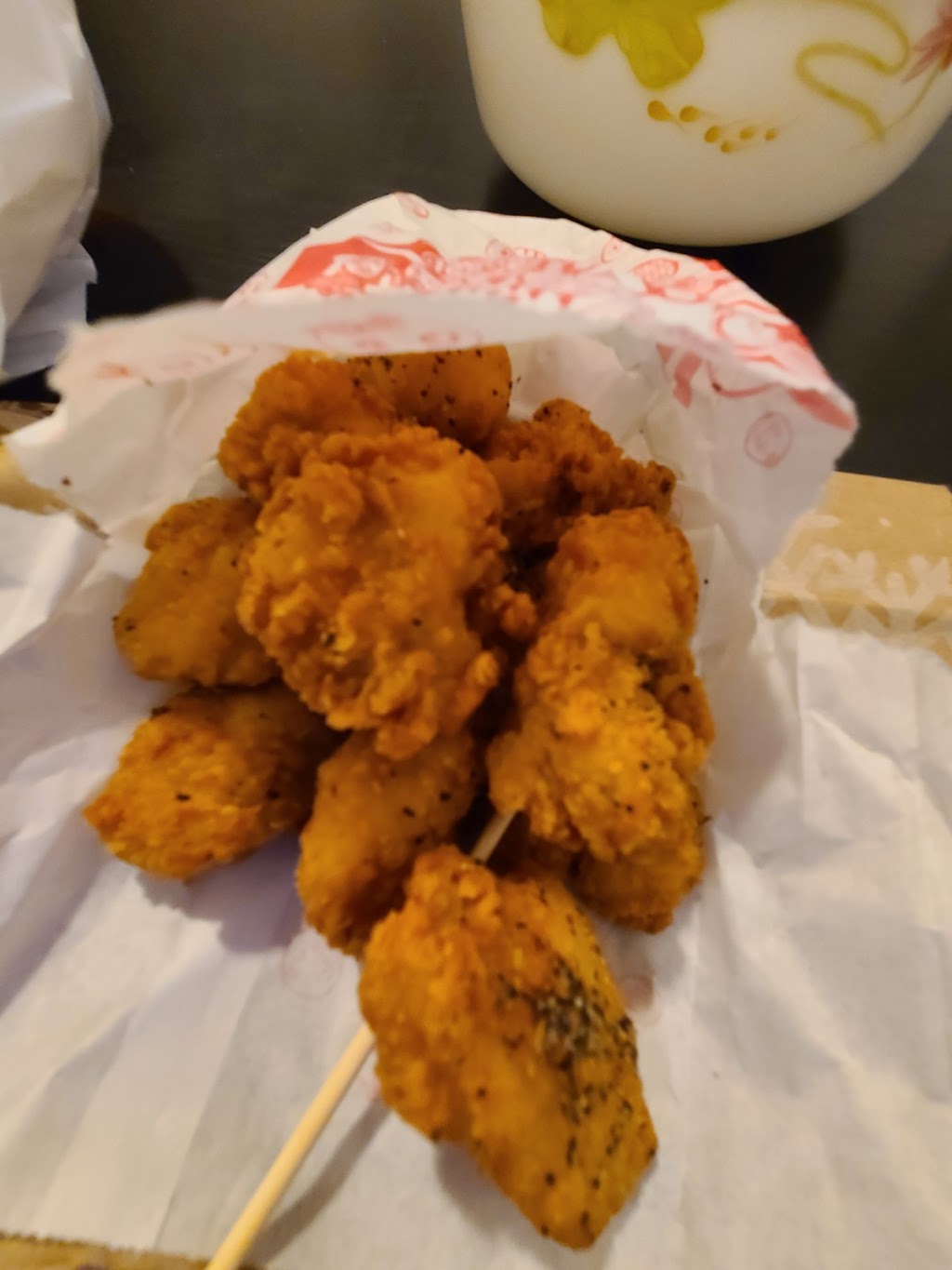 Kennedy fried chicken | restaurant | 30-23 30th Ave, Queens, NY 11102, USA | 7185455555 OR +1 718-545-5555