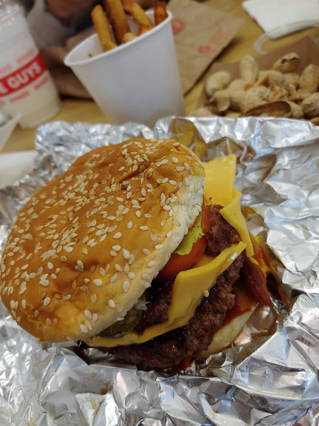 Five Guys | meal takeaway | 20571 Haggerty Rd, Northville, MI 48167, USA | 2483496400 OR +1 248-349-6400