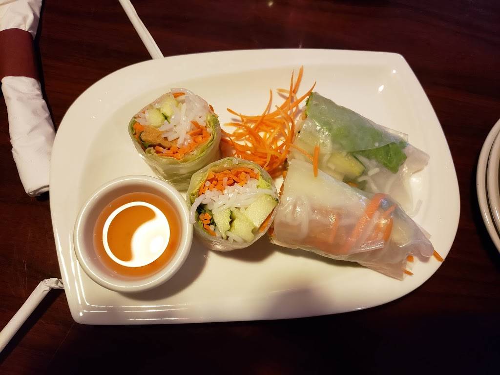 Salween Thai | restaurant | 1102 NW Radial Hwy, Omaha, NE 68132, USA | 4028845375 OR +1 402-884-5375