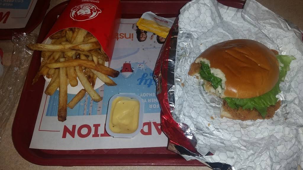 Wendys | restaurant | 4158 Lakeville Rd, Geneseo, NY 14454, USA | 5852432210 OR +1 585-243-2210
