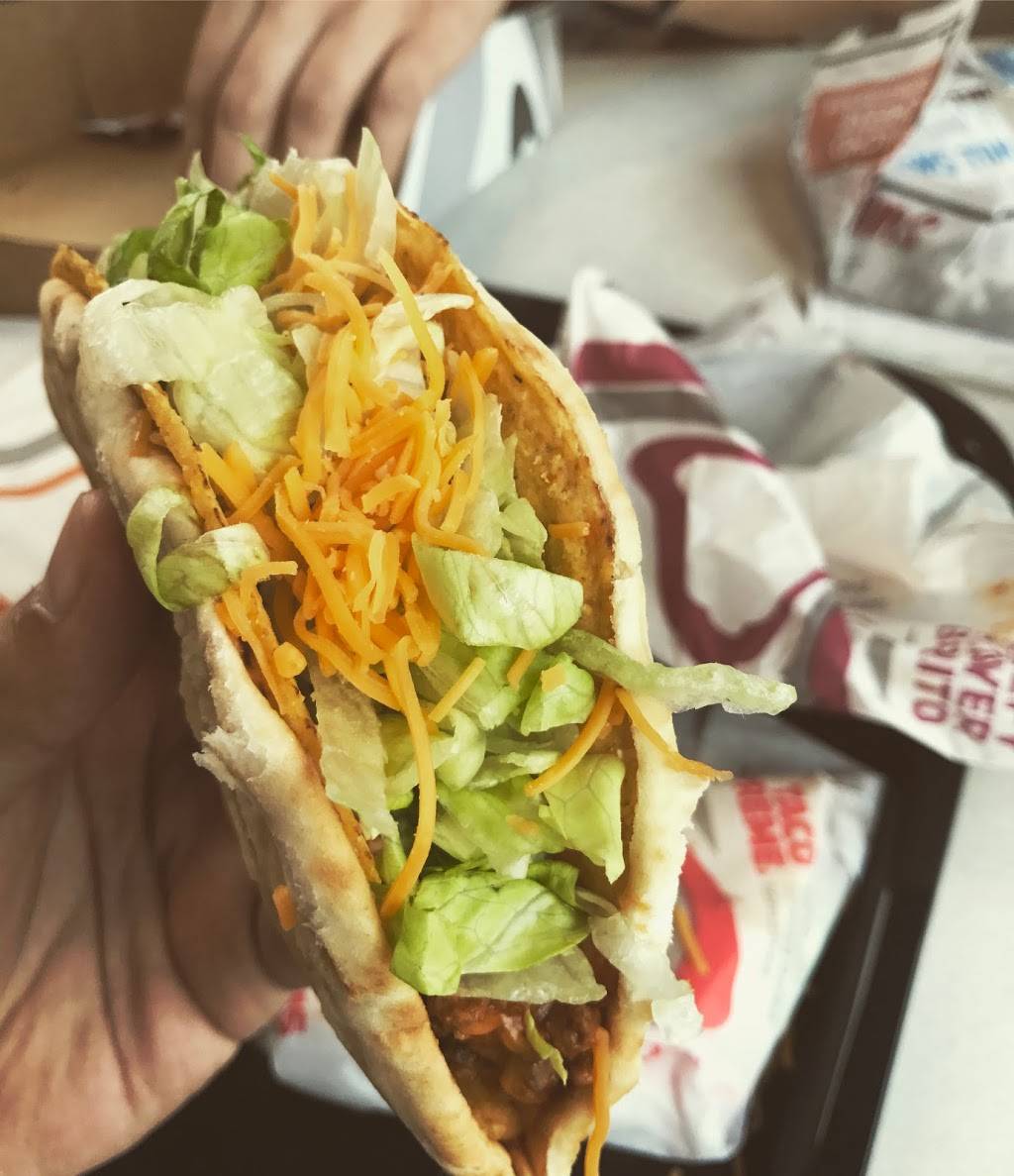 Taco Bell | meal takeaway | 5109 International Dr, Orlando, FL 32819, USA | 4072269843 OR +1 407-226-9843