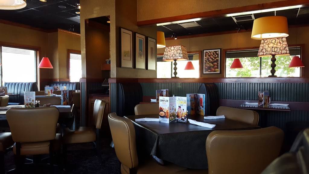 Ruby Tuesday | restaurant | 4228 Sebring Pkwy, Sebring, FL 33870, USA | 8633861110 OR +1 863-386-1110