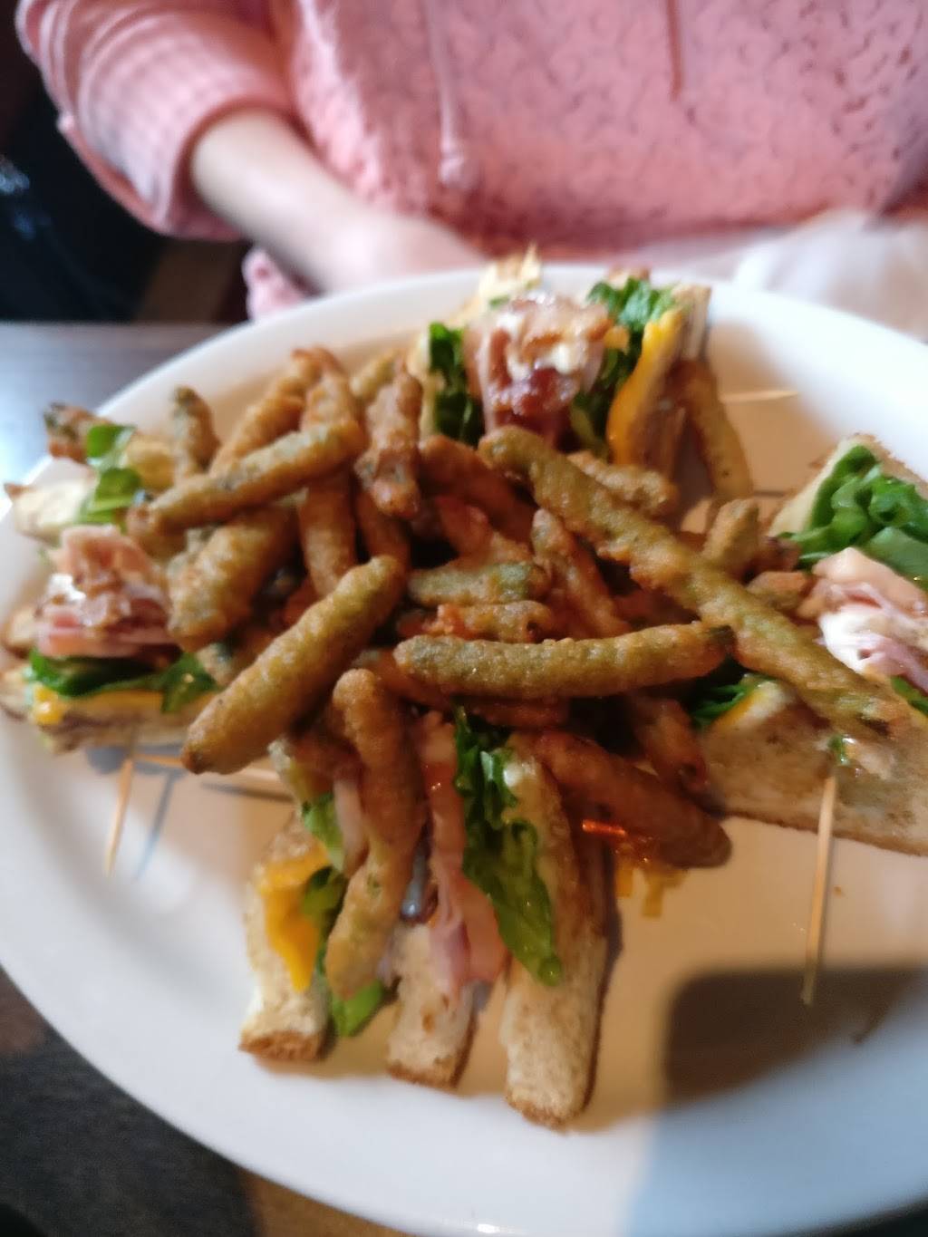 Cornerstone Cafe | restaurant | 4 E Main St, Gordonsville, TN 38563, USA | 6156838211 OR +1 615-683-8211