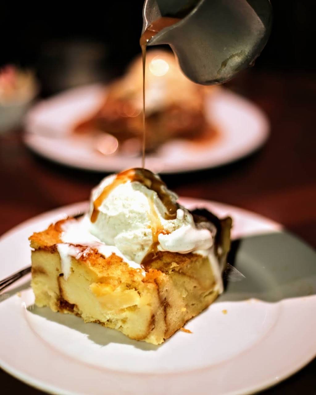 Ohana | restaurant | 1600 Seven Seas Drive, Orlando, FL 32830, USA | 4079393463 OR +1 407-939-3463