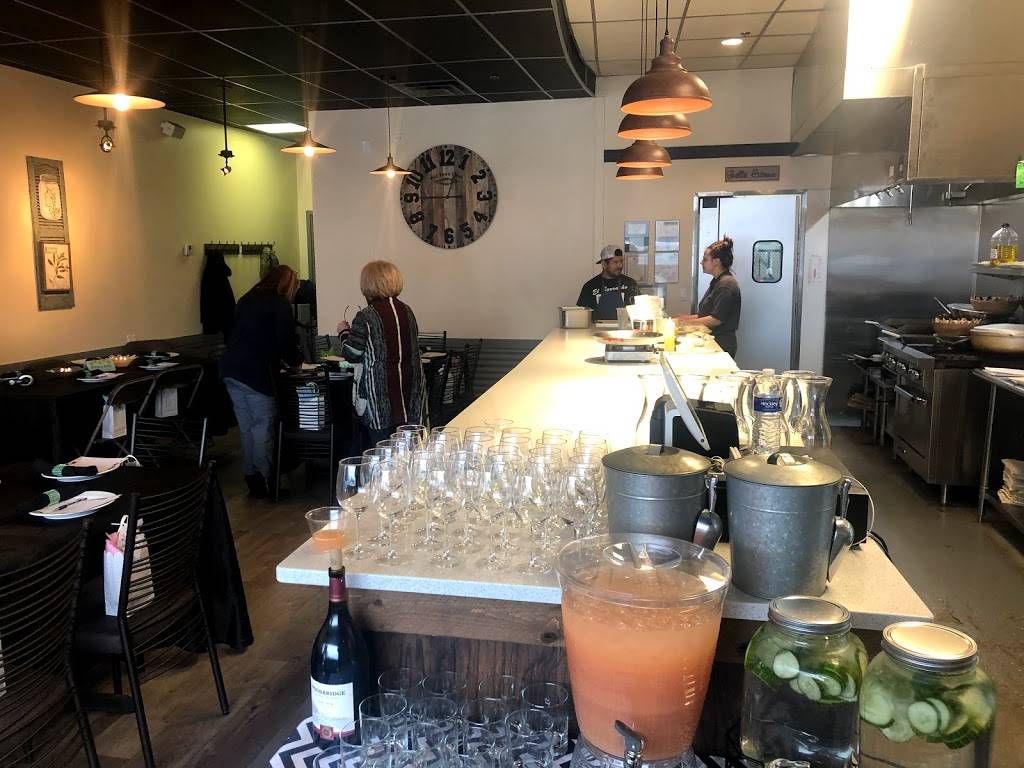 The Art of Good Eating | restaurant | 2004 Ogden Ave, Lisle, IL 60532, USA | 6303101283 OR +1 630-310-1283