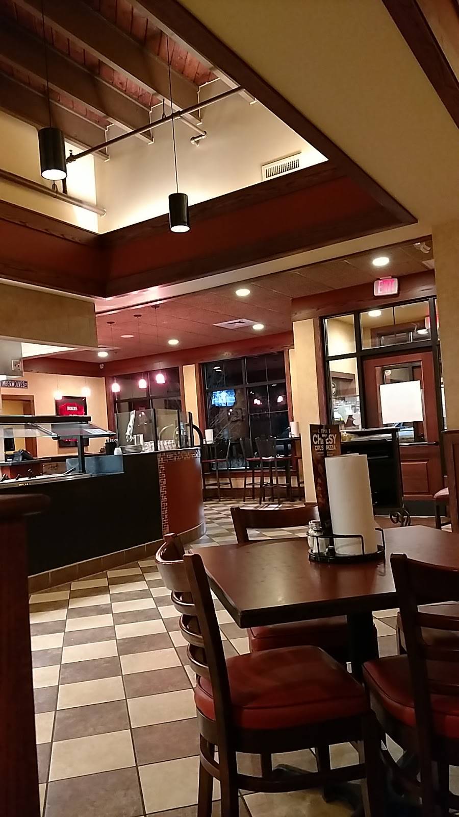 Pizza Hut | meal takeaway | 2307 WI-25 N, Menomonie, WI 54751, USA | 7152359044 OR +1 715-235-9044