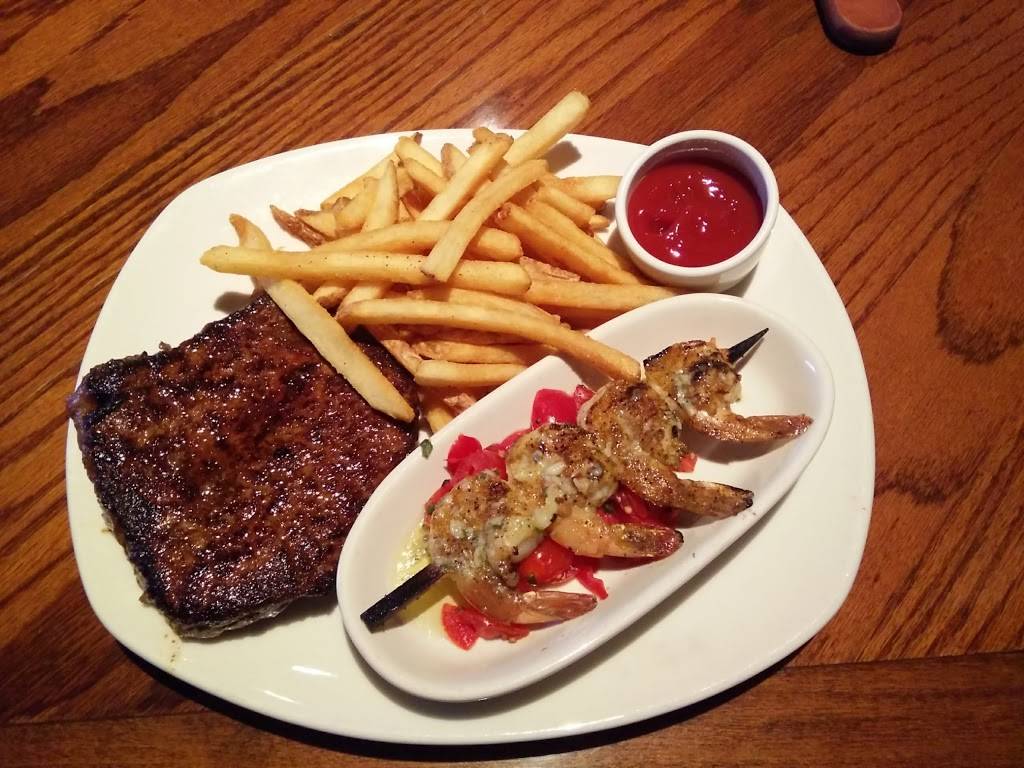 Outback Steakhouse | meal takeaway | 1321 E 78th St, Bloomington, MN 55425, USA | 9522228100 OR +1 952-222-8100