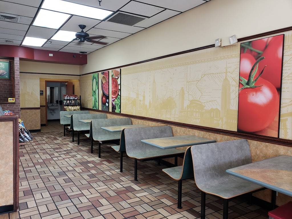 Subway Restaurants | restaurant | 1105 Royal Palm Beach Blvd, Royal Palm Beach, FL 33411, USA | 5617938004 OR +1 561-793-8004