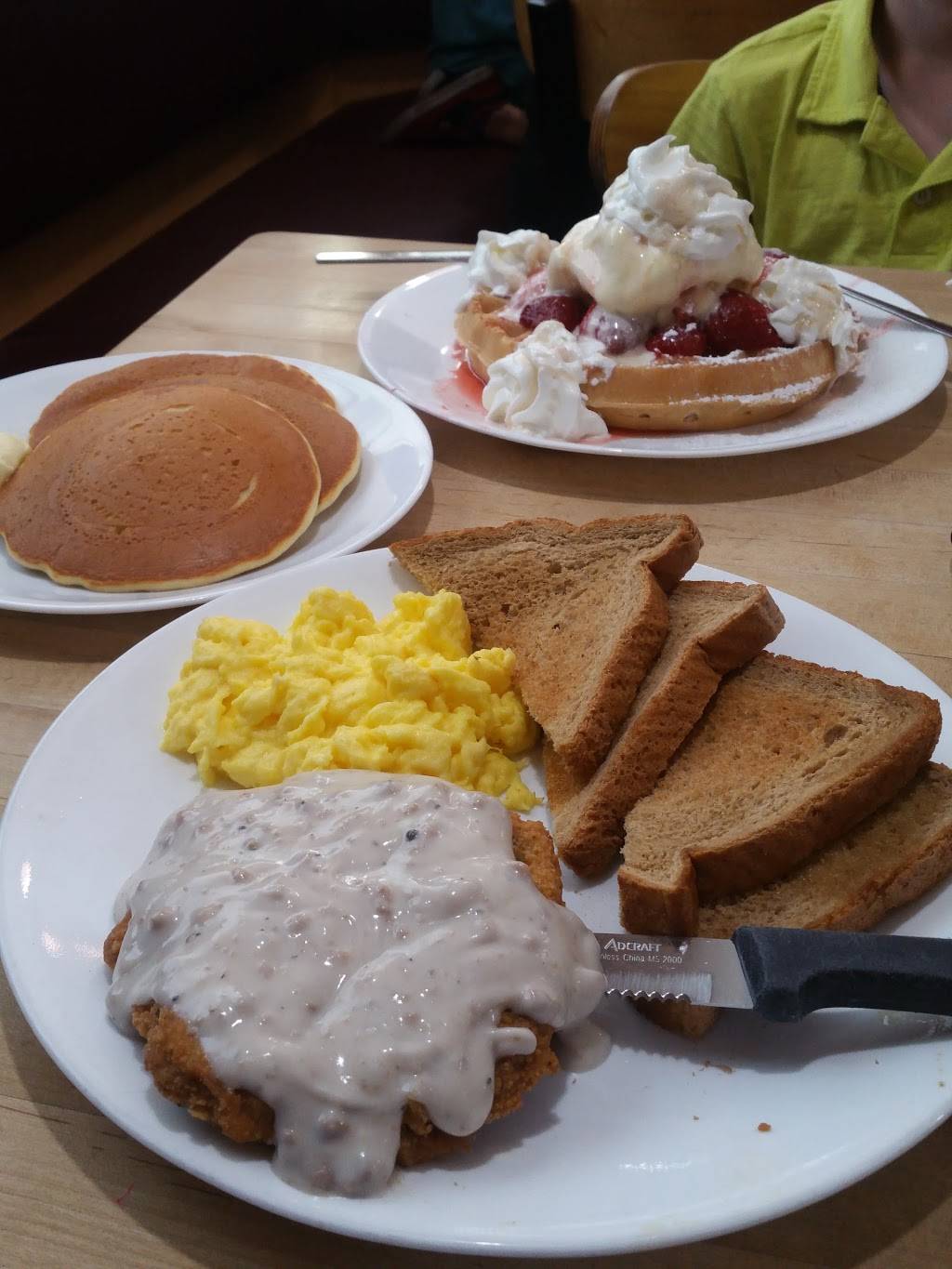 The Pantry Restaurant | restaurant | 34220 Van Dyke Ave, Sterling Heights, MI 48312, USA | 5869391370 OR +1 586-939-1370