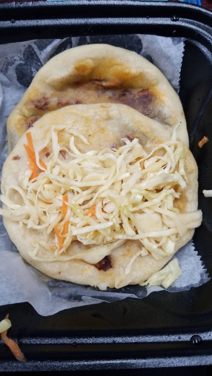 Pupuseria El Buen Gusto | restaurant | 2209 Lapalco Blvd, Harvey, LA 70058, USA | 5043622311 OR +1 504-362-2311