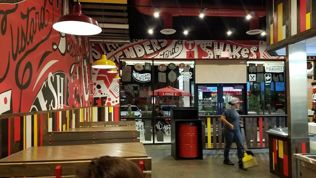 Boss Chicken and Custard | restaurant | 1830 Joe Battle Blvd, El Paso, TX 79936, USA | 9152714148 OR +1 915-271-4148