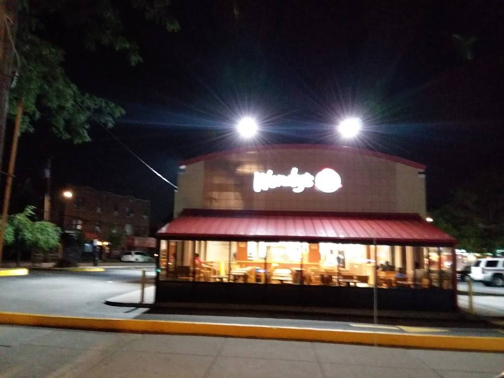 Wendys | restaurant | 2703 E Tremont Ave, Bronx, NY 10461, USA | 7188242211 OR +1 718-824-2211