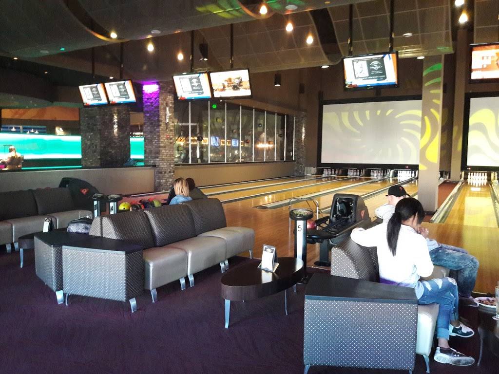 Score at Peninsula Town Center | restaurant | 4401 W Claiborne Square, Hampton, VA 23666, USA | 7578640632 OR +1 757-864-0632