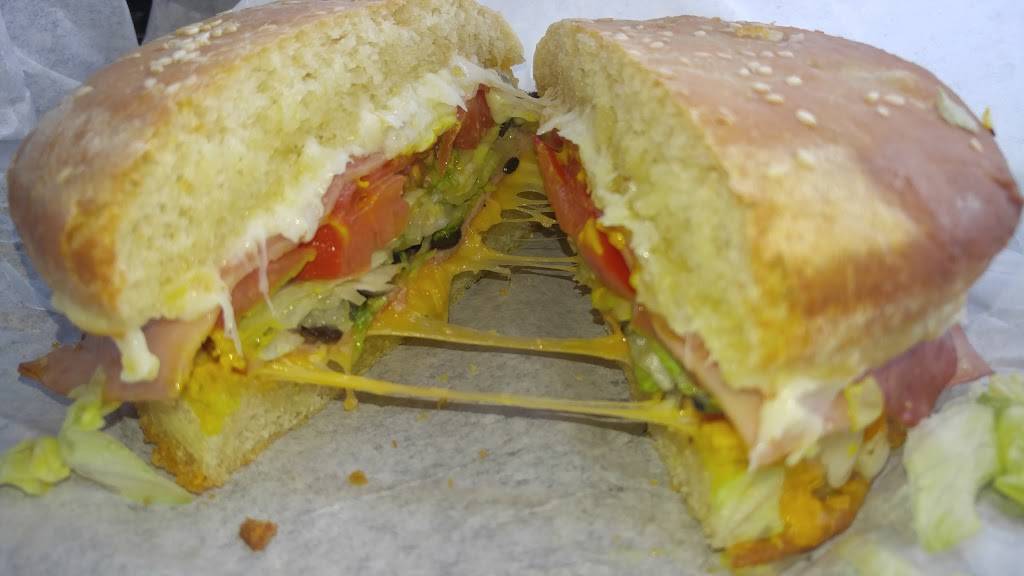 Schmaltzs Sandwich Shoppe | restaurant | 4445, 1412 N Valley Mills Dr #136, Waco, TX 76710, USA | 2547763694 OR +1 254-776-3694