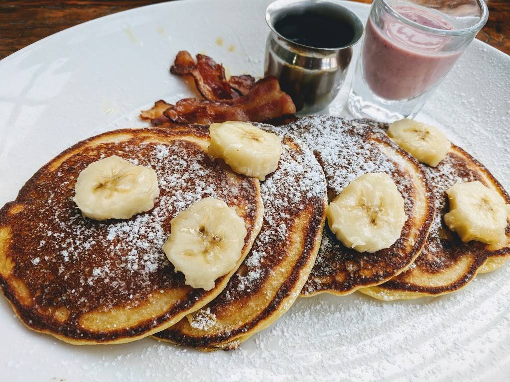 Local Leaside | restaurant | 180 Laird Dr, East York, ON M4G 3V7, Canada | 4166966226 OR +1 416-696-6226