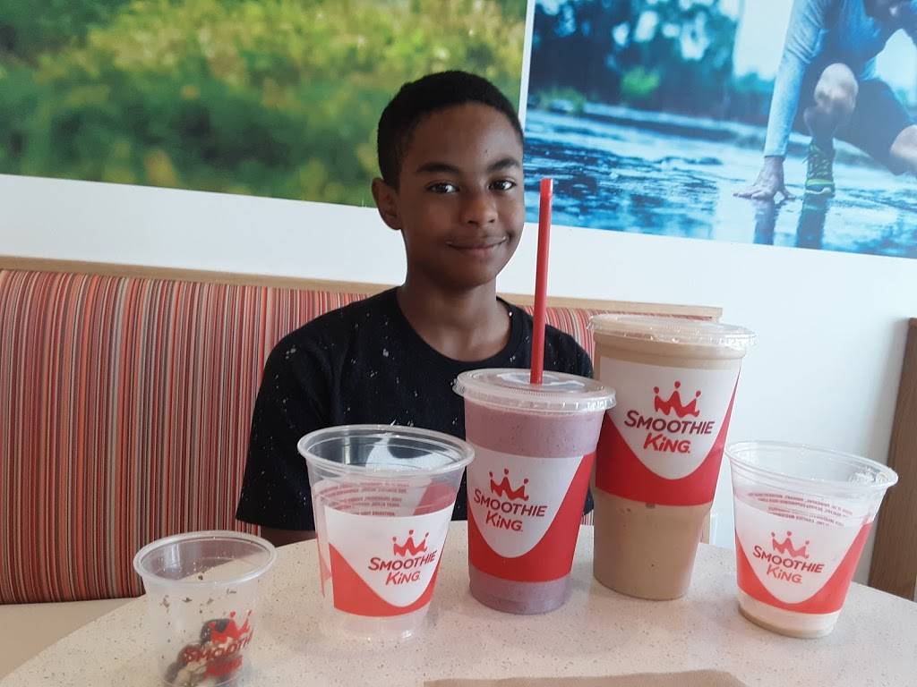 Smoothie King | restaurant | 10802 Kingston Pike, Knoxville, TN 37934, USA | 8657770007 OR +1 865-777-0007