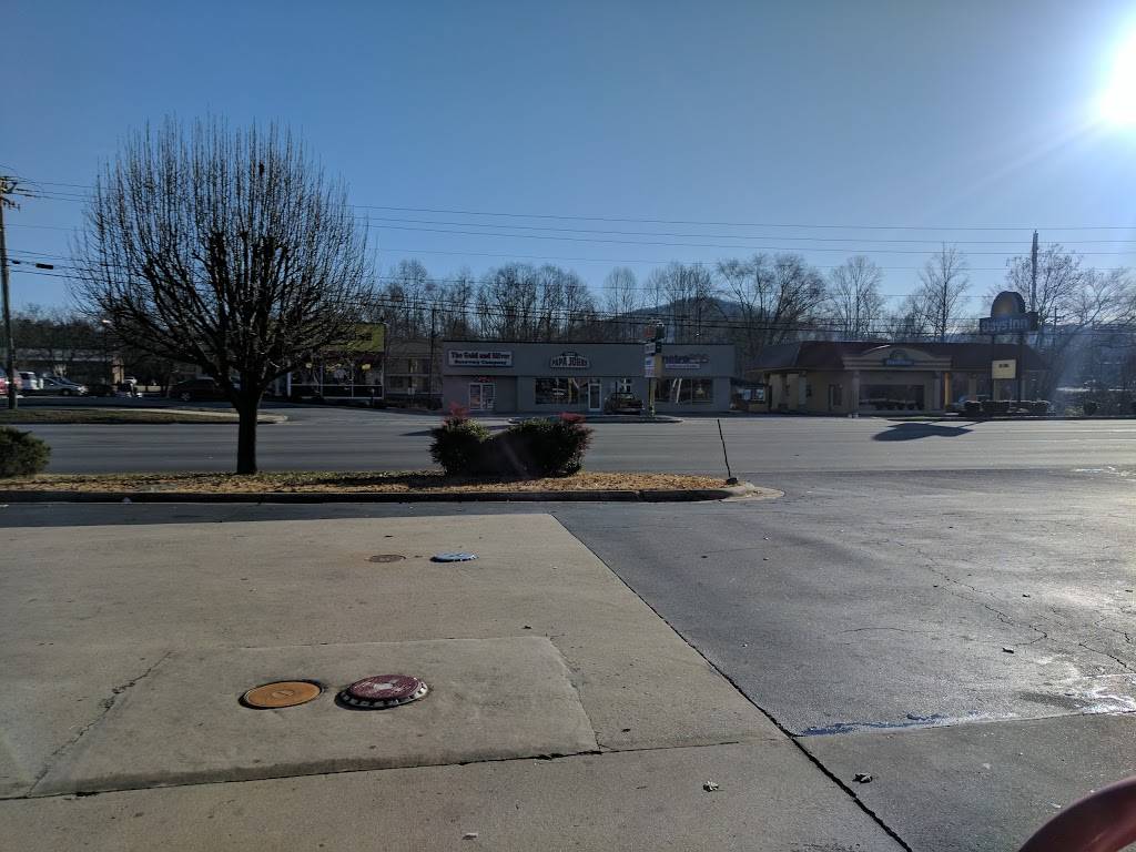 Papa Johns Pizza | restaurant | 212a Blowing Rock Blvd Ste A, Lenoir, NC 28645, USA | 8287587272 OR +1 828-758-7272