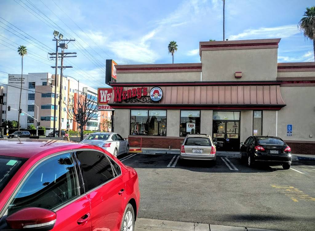 Wendys | restaurant | 19317 Sherman Way, Reseda, CA 91335, USA | 8188821530 OR +1 818-882-1530