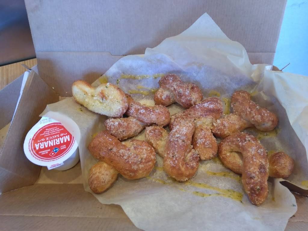 Dominos Pizza | meal delivery | 716 Packard St, Ann Arbor, MI 48104, USA | 7347694444 OR +1 734-769-4444