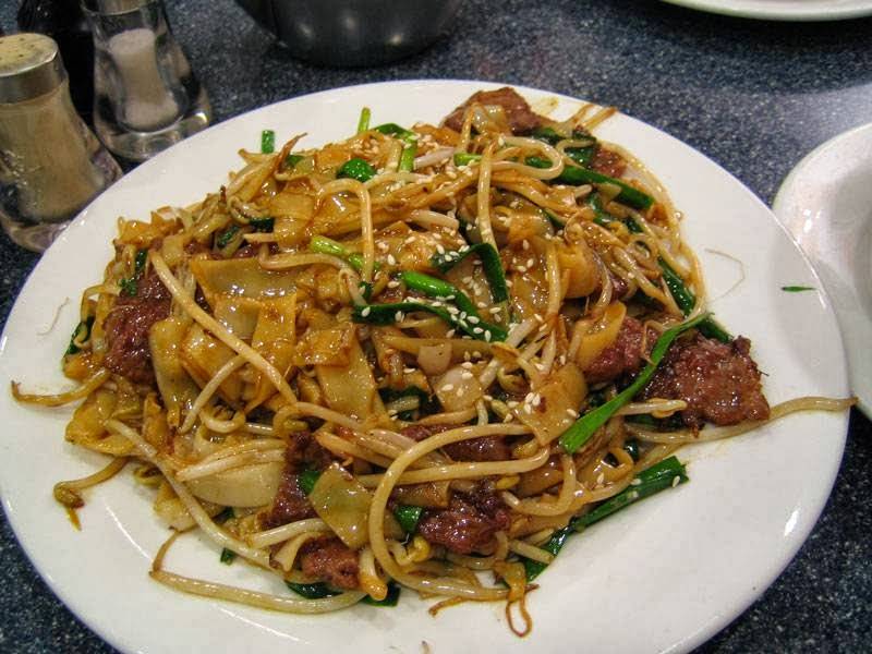 Szechwan Restaurant | restaurant | 223 1st St, Marysville, CA 95901, USA | 5307430660 OR +1 530-743-0660