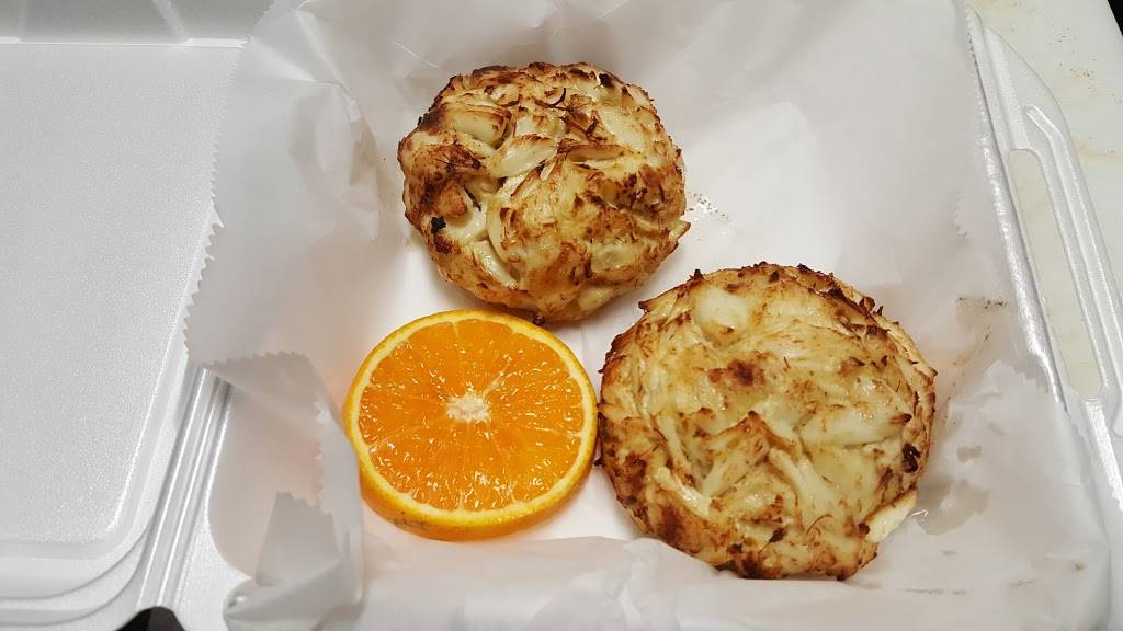 Endys Grill | restaurant | 1328 Eastern Blvd, Essex, MD 21221, USA | 4432316332 OR +1 443-231-6332