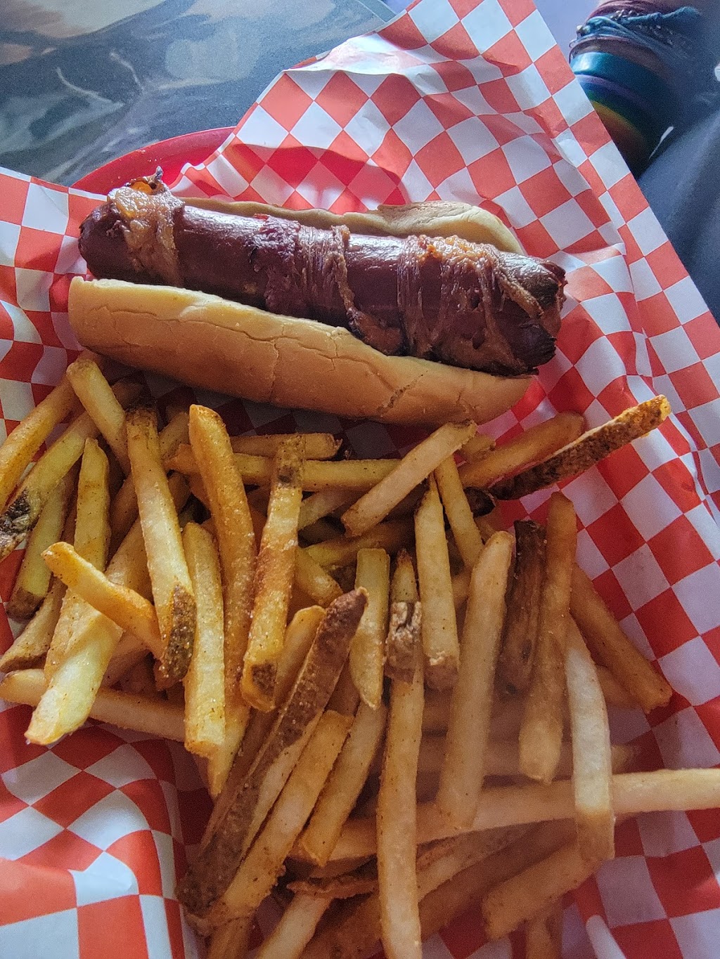 Mecca Bar And Grill | restaurant | 162 E Wickenburg Way, Wickenburg, AZ 85390, USA | 9286840760 OR +1 928-684-0760