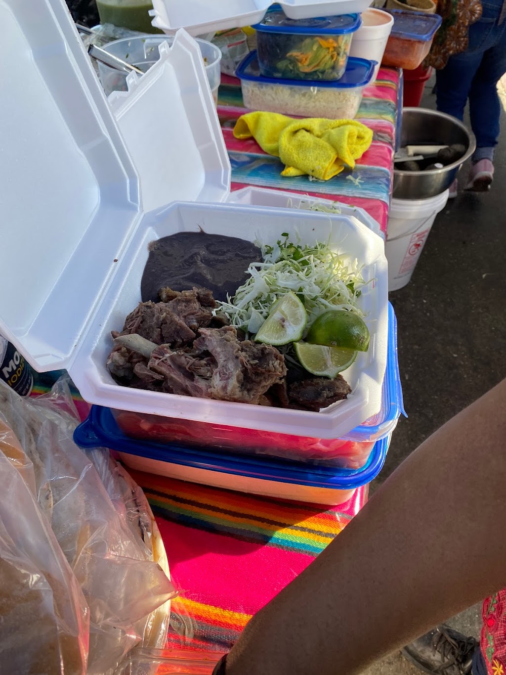 Comida Oaxacanian | restaurant | 8th & Western Ave. (Northbound, Los Angeles, CA 90019, USA | 3234461100 OR +1 323-446-1100