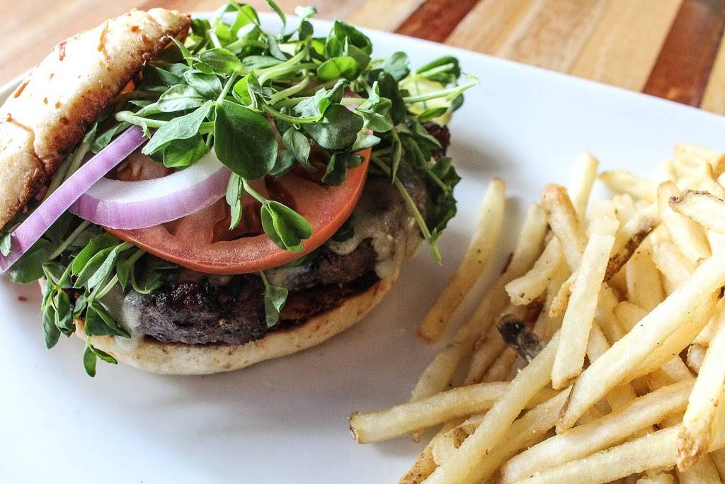 Palate | restaurant | 449 N Main St, Milford, MI 48381, USA | 2489770408 OR +1 248-977-0408