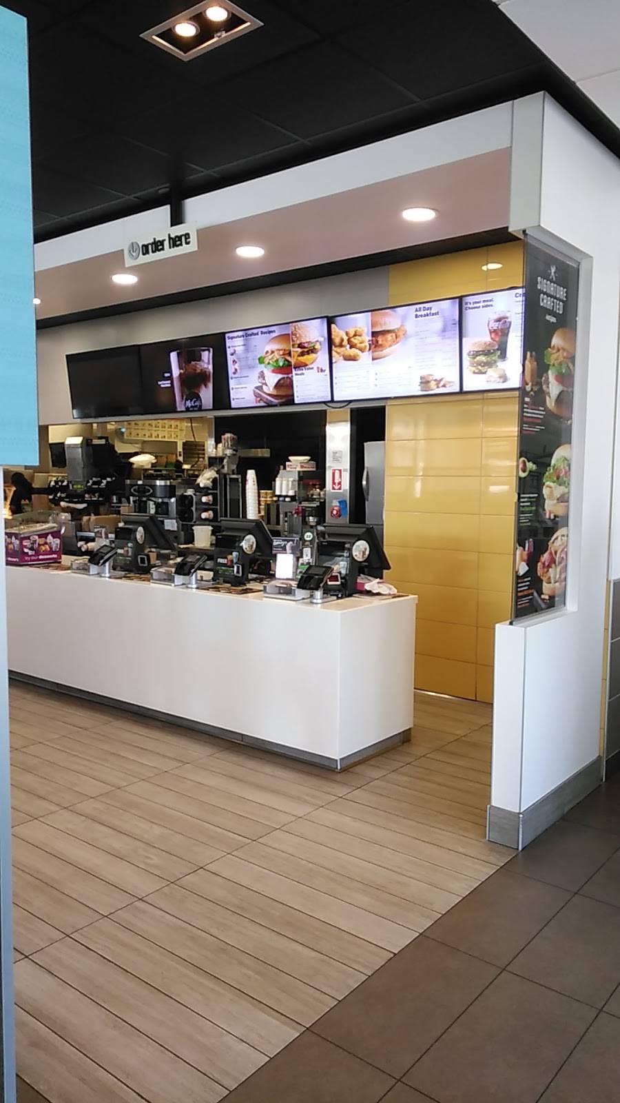 McDonalds | cafe | 200 Jonesboro Rd, McDonough, GA 30253, USA | 6784325610 OR +1 678-432-5610