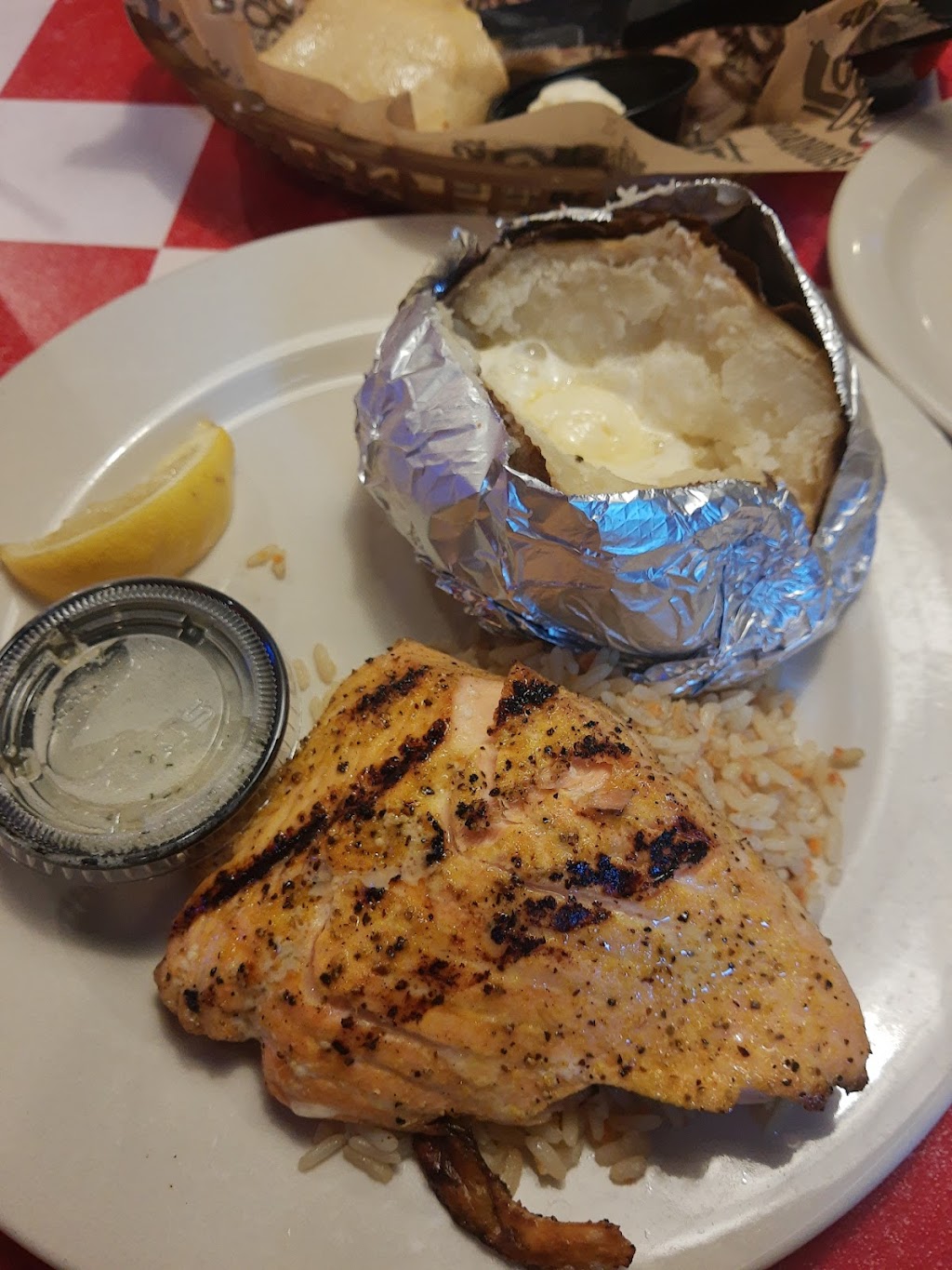 Logans Roadhouse | restaurant | 2224 S 10th St, McAllen, TX 78503, USA | 9566830707 OR +1 956-683-0707