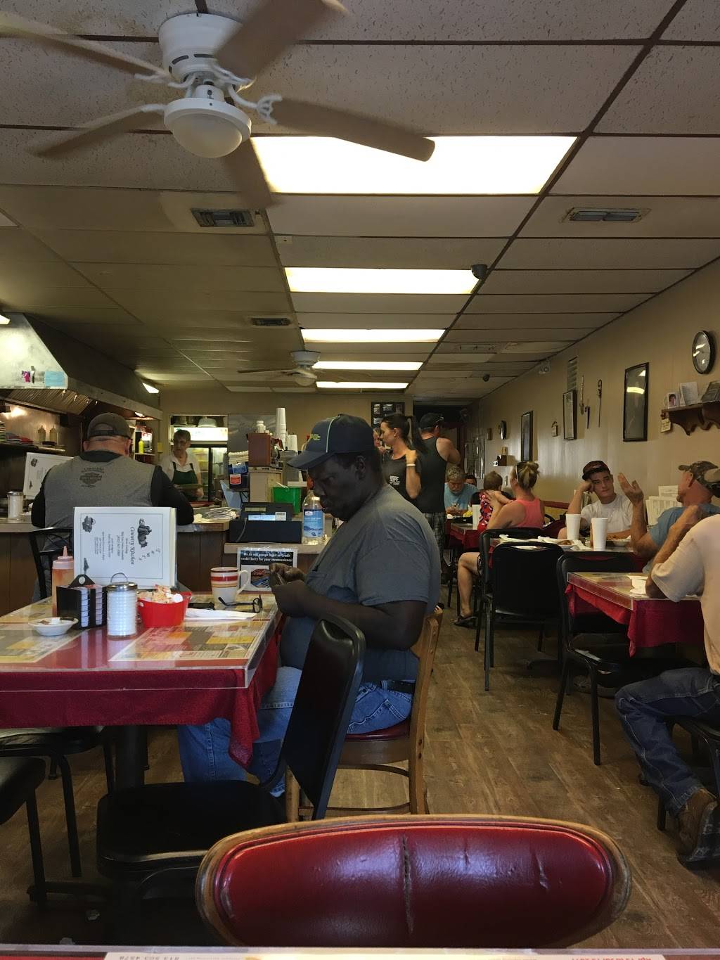 Country Kitchen | restaurant | 14127 US-98 BYP, Dade City, FL 33525, USA | 3525675989 OR +1 352-567-5989