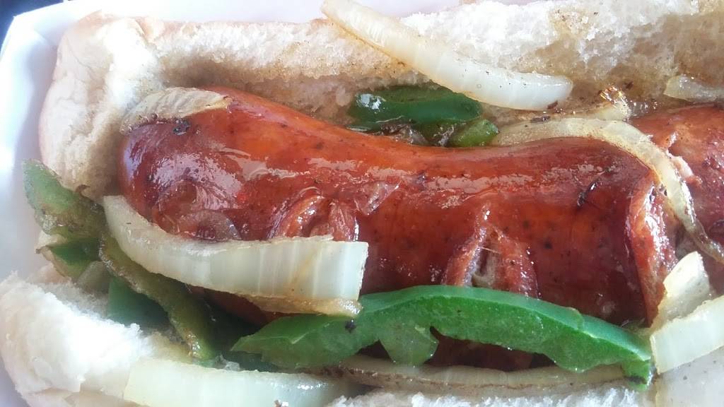 Bumpers Drive-In of America | restaurant | 660 Caldwell Dr, Hazlehurst, MS 39083, USA | 6018949931 OR +1 601-894-9931