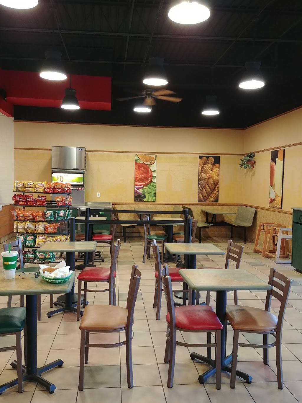 Subway Restaurants | restaurant | 2421 Westport Parkway Suite 700 Alliance Crossing Shopping Ctr, Fort Worth, TX 76177, USA | 8178378300 OR +1 817-837-8300