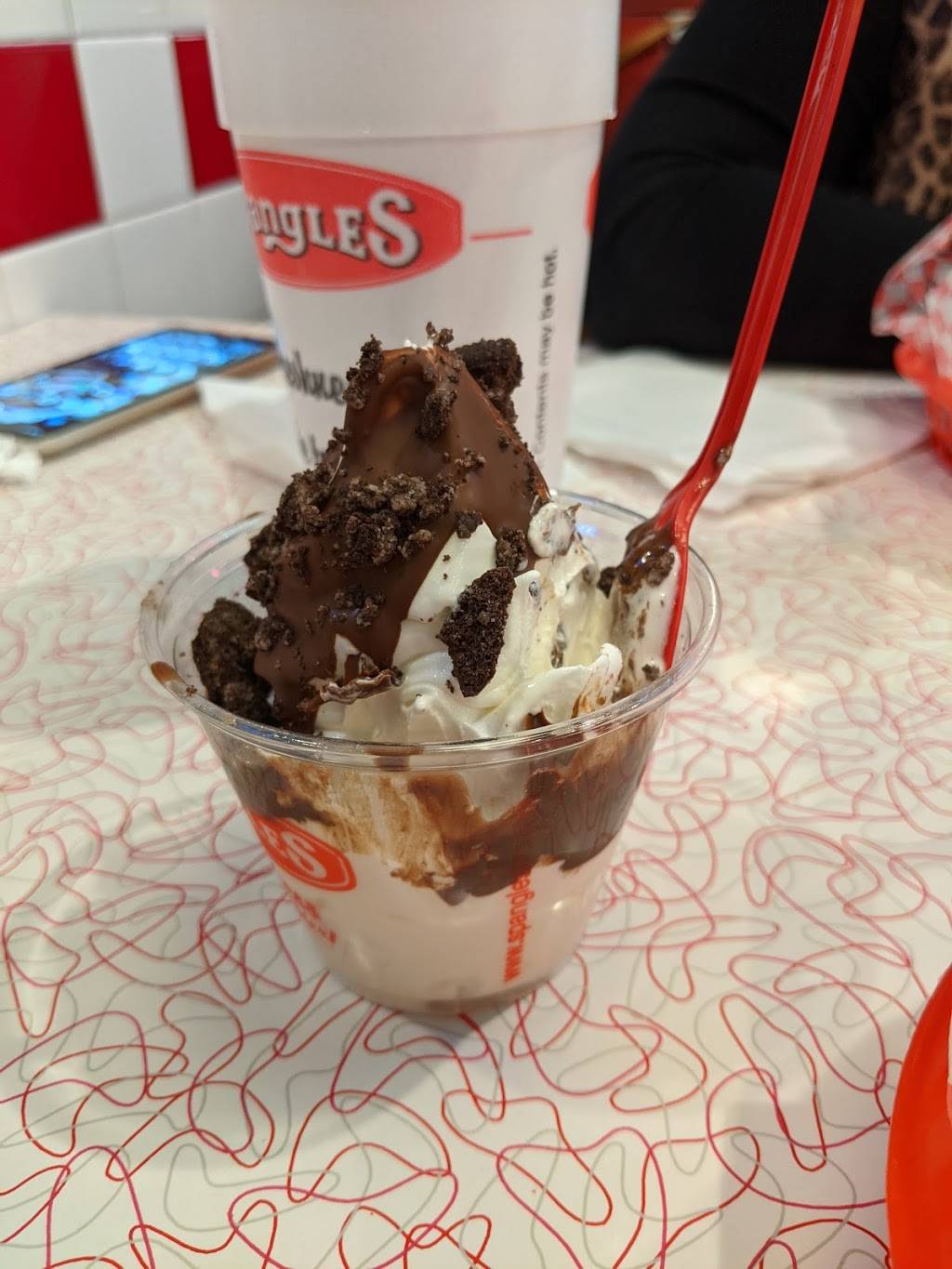 Spangles | restaurant | 2037 SW Gage Blvd, Topeka, KS 66604, USA | 7852722015 OR +1 785-272-2015