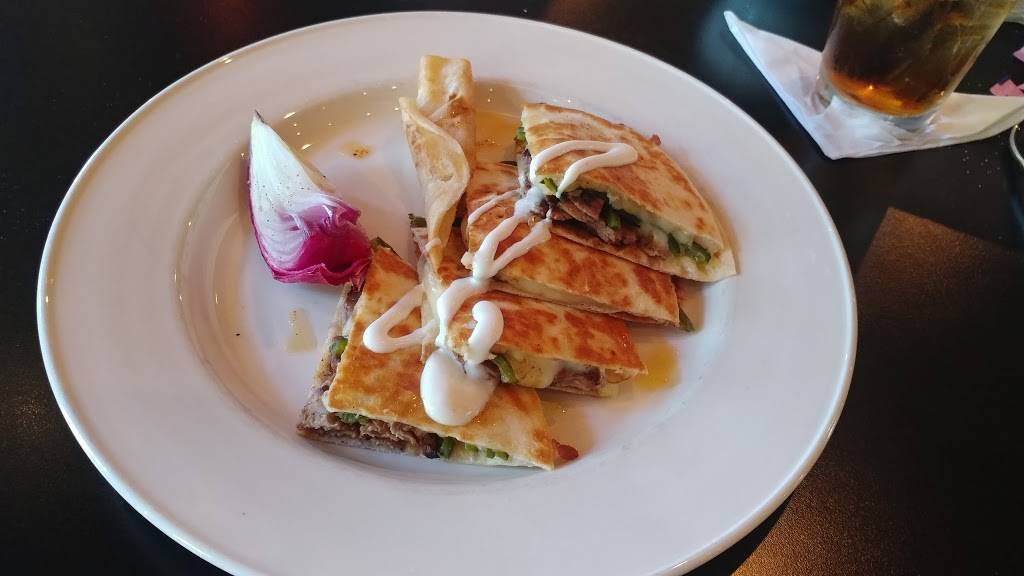 Manuels | restaurant | 10201 Jollyville Rd, Austin, TX 78759, USA | 5123451042 OR +1 512-345-1042