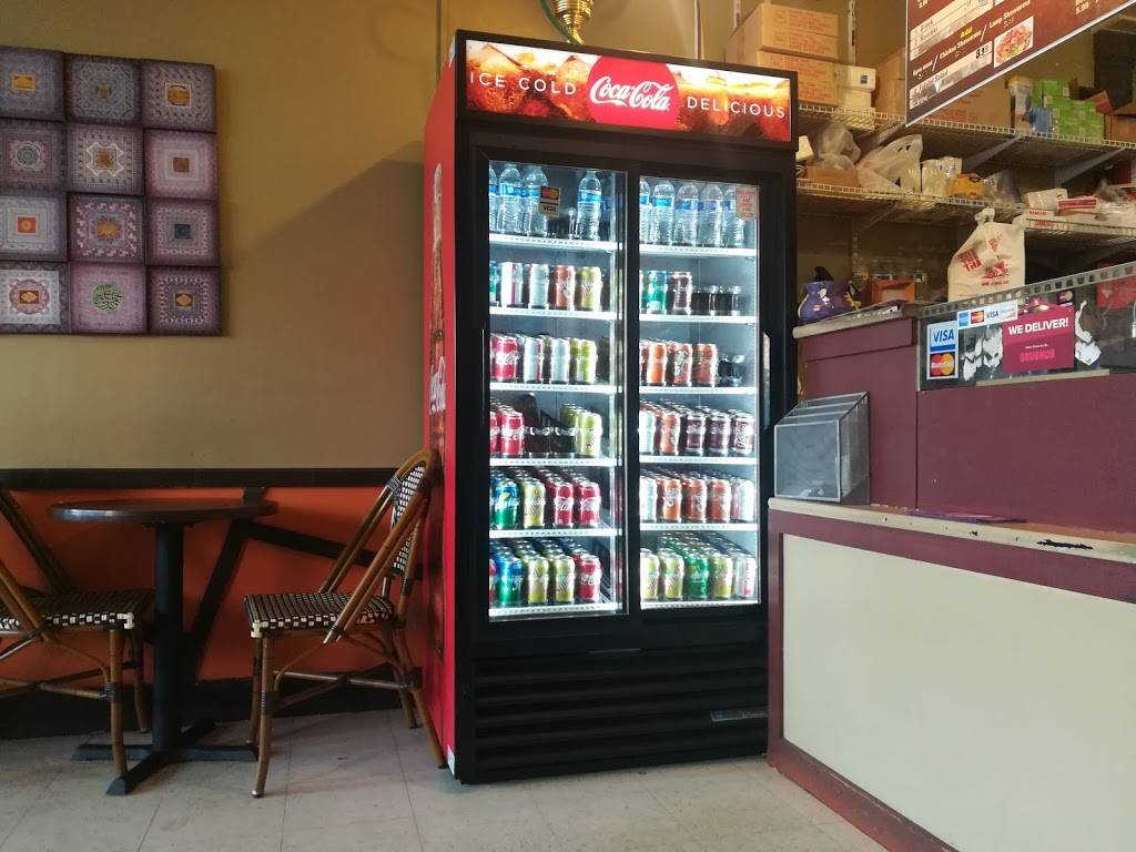 Gyro Hut | meal takeaway | 11020 8th Ave NE, Seattle, WA 98125, USA | 2063624976 OR +1 206-362-4976