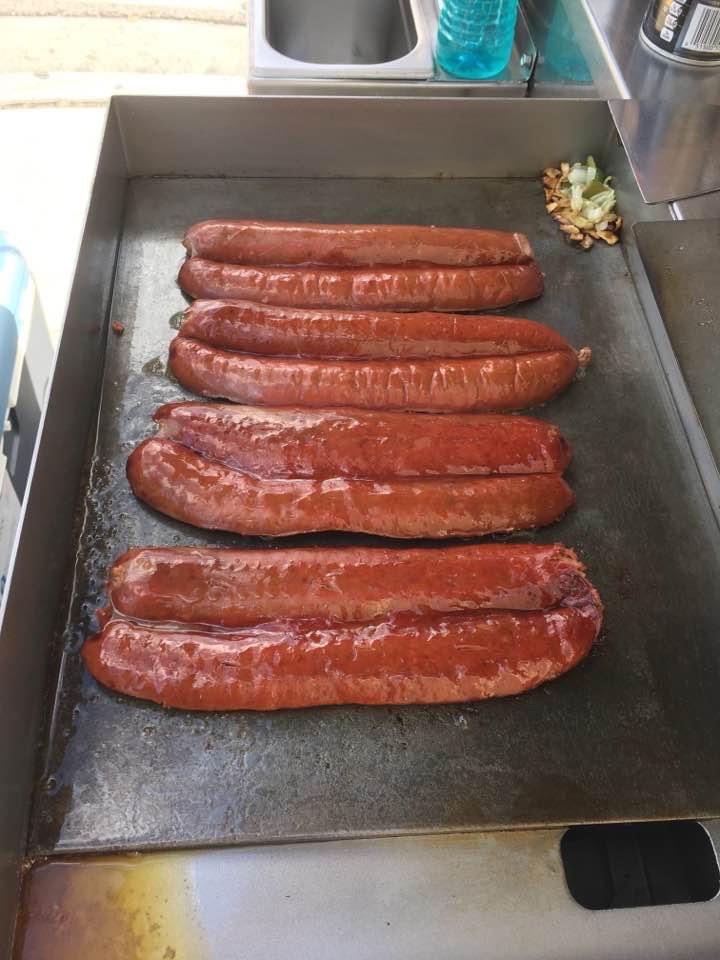 Best Puerto Rican Hotdogs | meal takeaway | 1322-1300 NW 36th St, Miami, FL 33142, USA | 7864916803 OR +1 786-491-6803