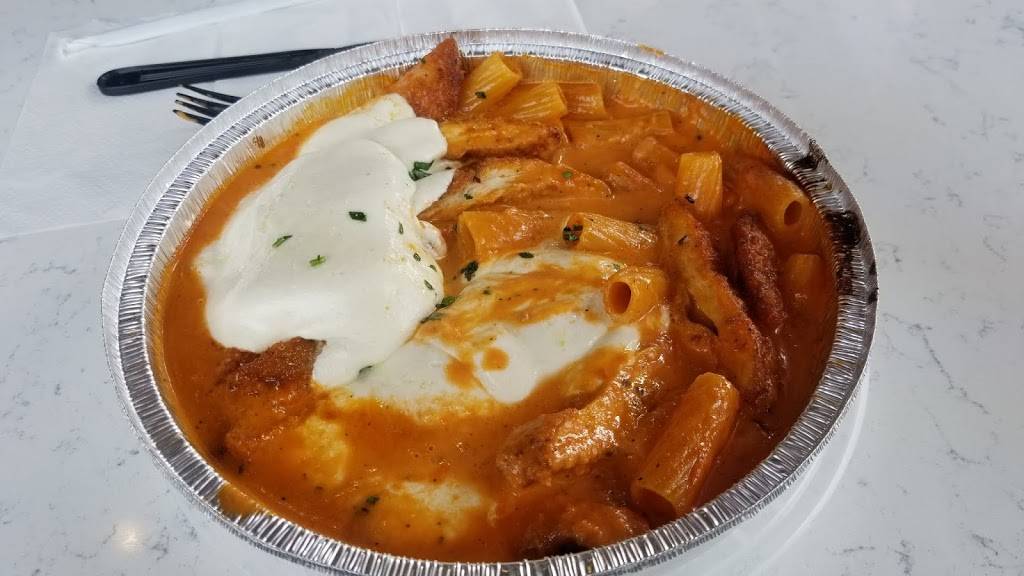 Slices Pizza | restaurant | 1198 Middle Country Rd, Selden, NY 11784, USA | 6313332900 OR +1 631-333-2900