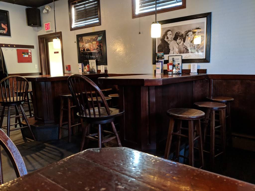 T & Ts 133 Club | restaurant | 29 Warren Ave #5019, East Providence, RI 02914, USA | 4014381330 OR +1 401-438-1330