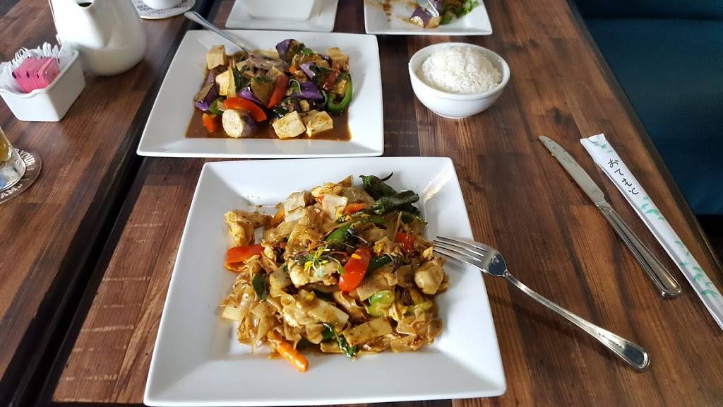 Cafe Boonma Thai Cuisine | restaurant | 3720 SE Ocean Blvd, Sewalls Point, FL 34996, USA | 7722912320 OR +1 772-291-2320