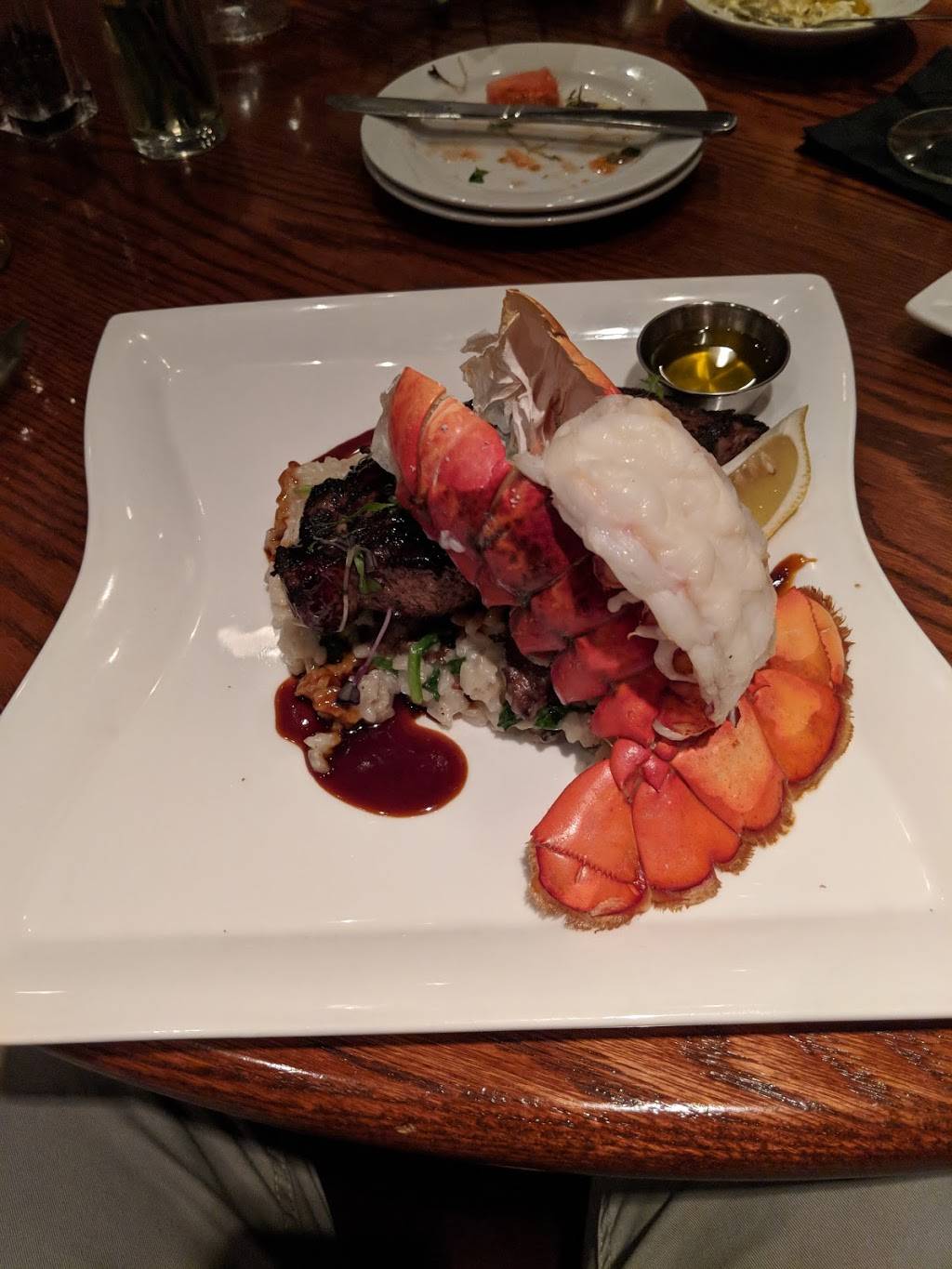 Nouveau Bistro and Lounge | restaurant | 7590 Fredle Dr, Painesville, OH 44077, USA | 4403500793 OR +1 440-350-0793