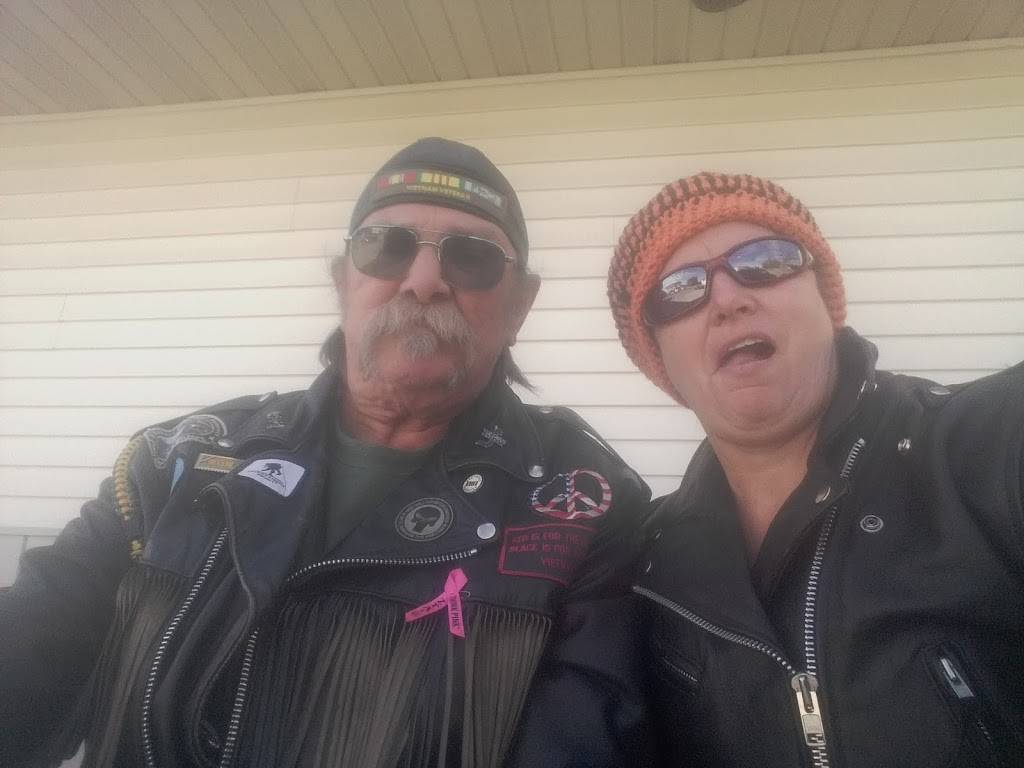 Barneys | restaurant | 201 N Mill St, Wadena, IA 52169, USA | 5637742525 OR +1 563-774-2525