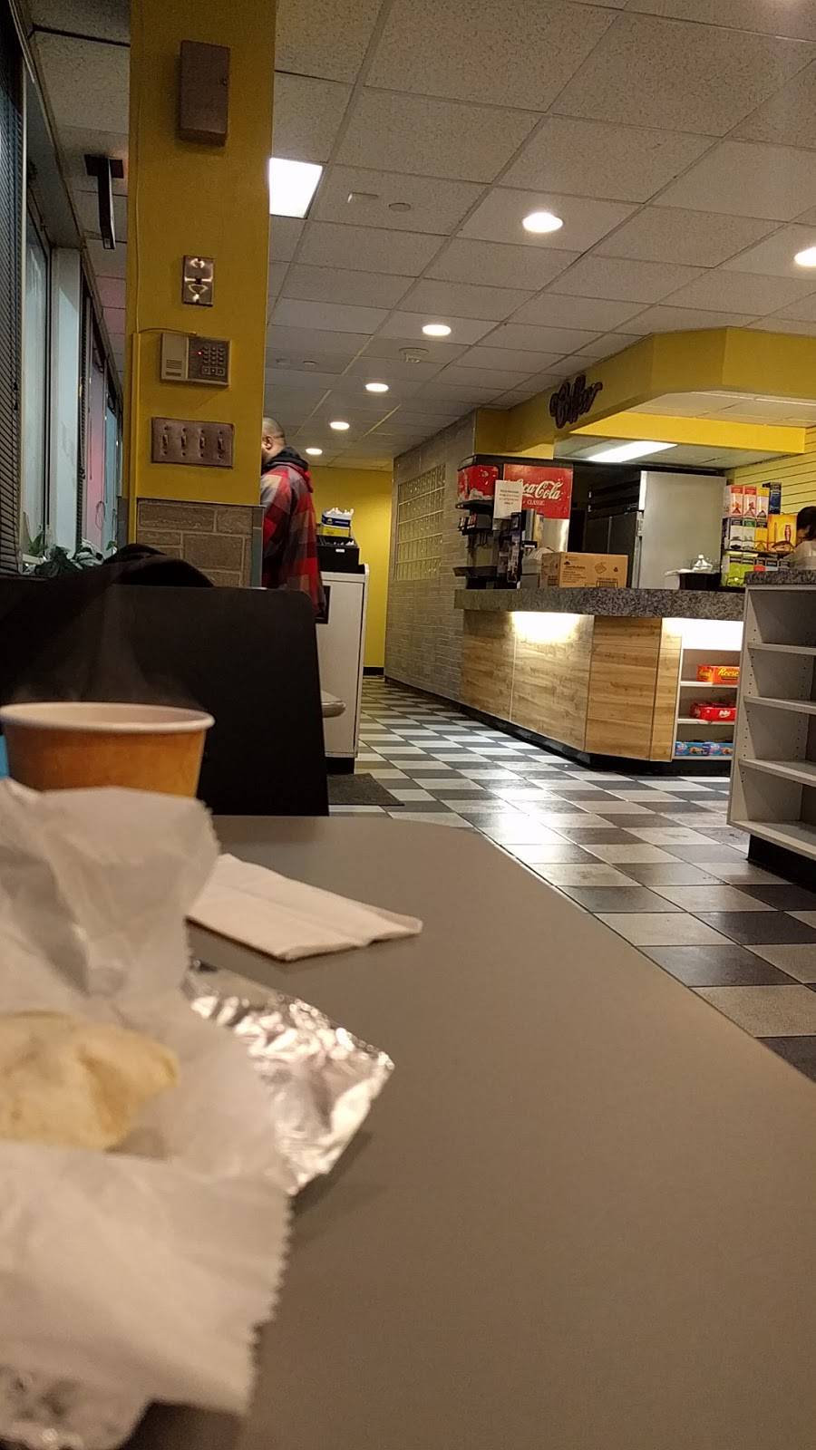 Luckys Cafe | cafe | 777 North Capitol St NE, Washington, DC 20002, USA | 2024087777 OR +1 202-408-7777