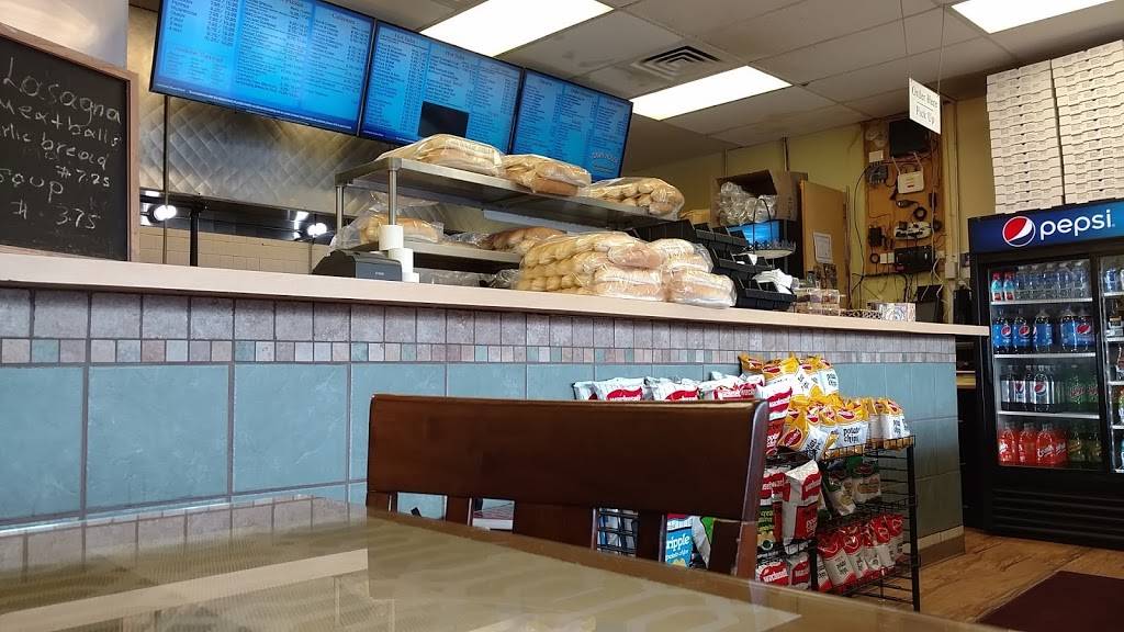 Town House Pizza & Roast Beef | meal delivery | 300 Eliot St, Ledgemer, Ashland, MA 01721, USA | 5088813010 OR +1 508-881-3010