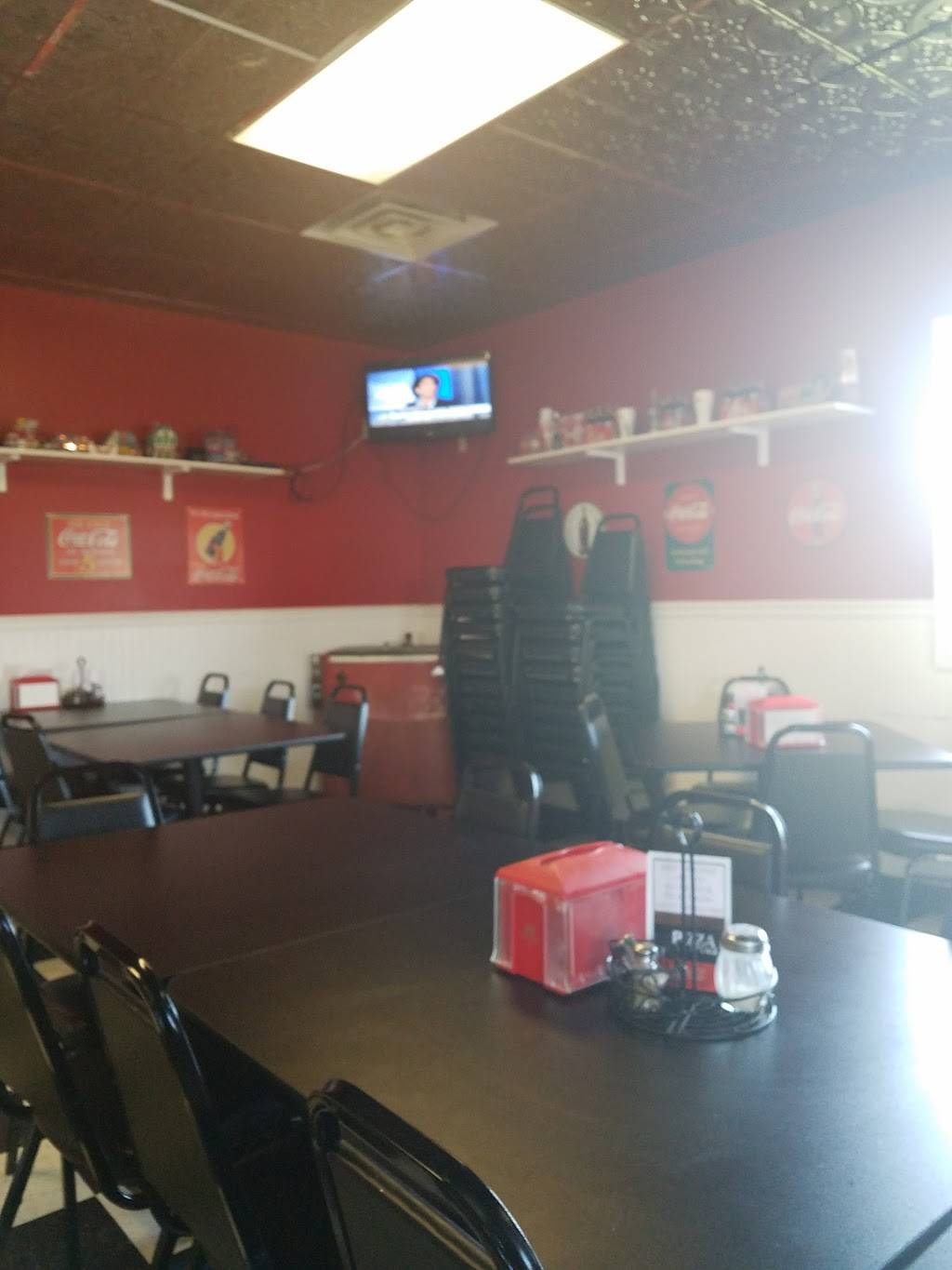 Pizza Plus | restaurant | 133 Copper Creek Dr, Powderly, KY 42367, USA | 2703383010 OR +1 270-338-3010
