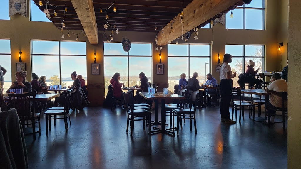 Beards Brewery | restaurant | 215 E Lake St, Petoskey, MI 49770, USA | 2317532221 OR +1 231-753-2221