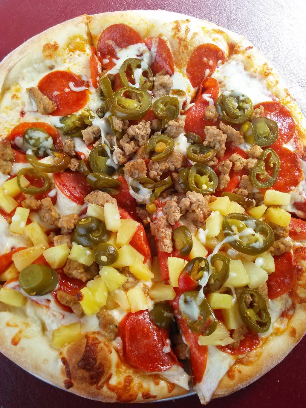 Luigis At The Beach | restaurant | 3210 Mission Blvd, San Diego, CA 92109, USA | 8584882818 OR +1 858-488-2818