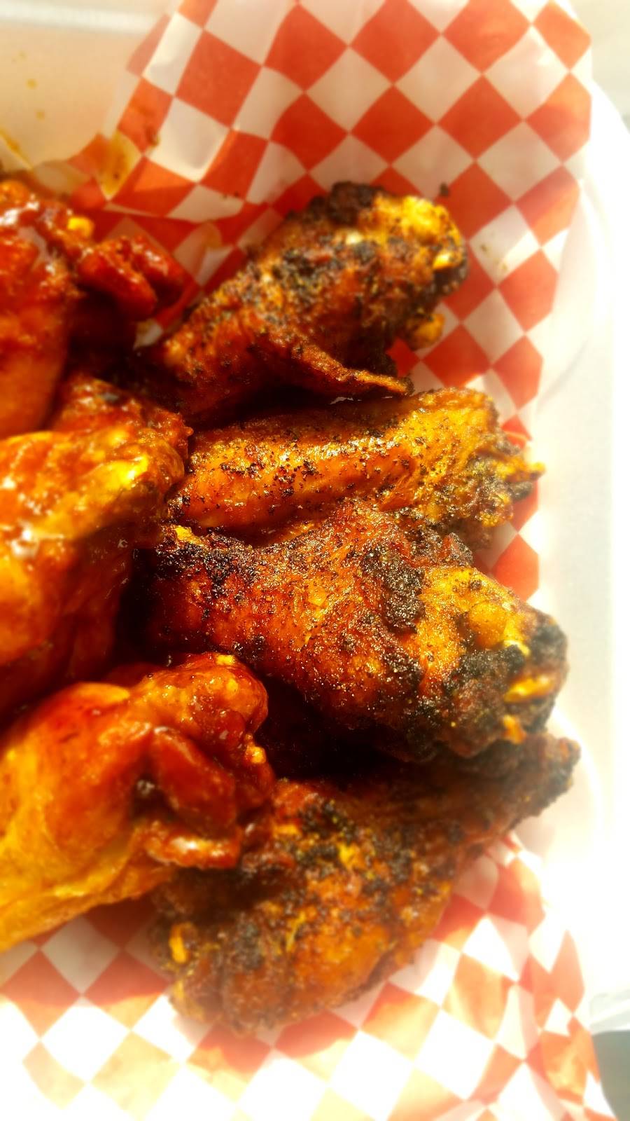 A Mouthful | restaurant | 2601 Tuckaseegee Rd, Charlotte, NC 28208, USA | 7048905187 OR +1 704-890-5187