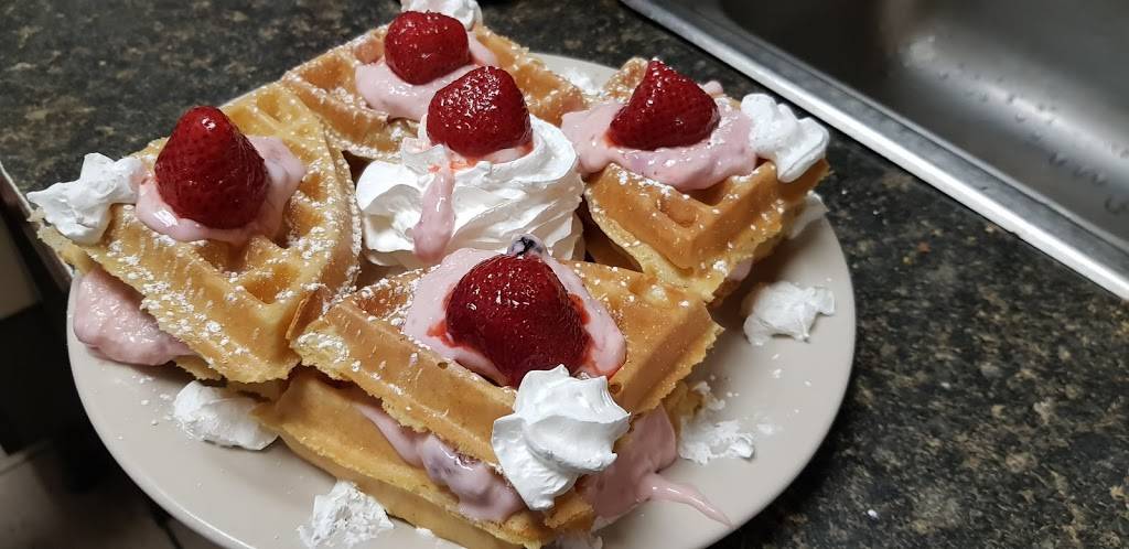 Mariner Family Restaurant | restaurant | 1834, 5175 Mariner Blvd, Spring Hill, FL 34609, USA | 3526864444 OR +1 352-686-4444